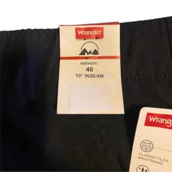 Wrangler negro perforado... pantalón corto utilitario de ajuste relajado-48 - Picture 2 of 8